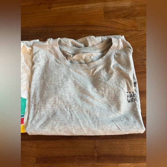 2 Mountain Hardwear Shirts, men’s M - Picture 15 of 15